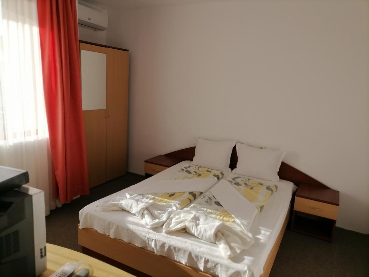 Ivet Guest House Obzor Luaran gambar